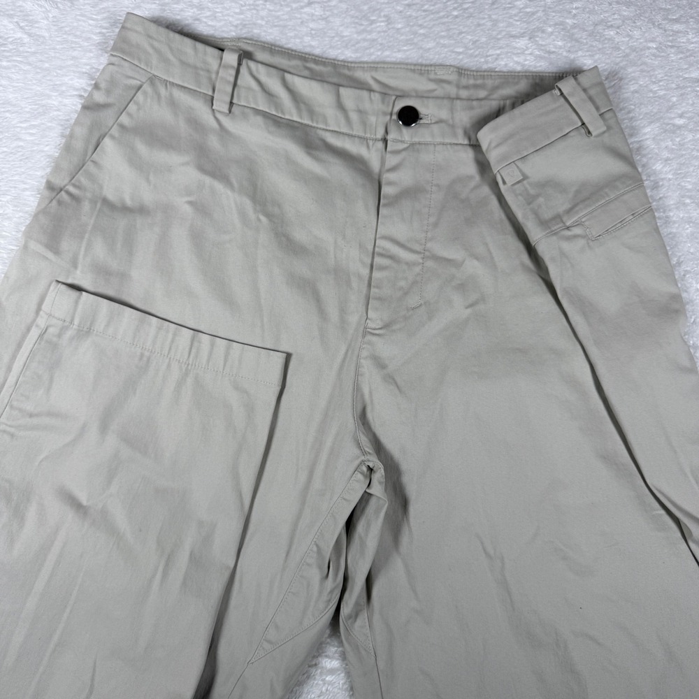Lululemon Commission Pant Classic Mens 38 Beige Stretch Hidden Pocket LM5918S